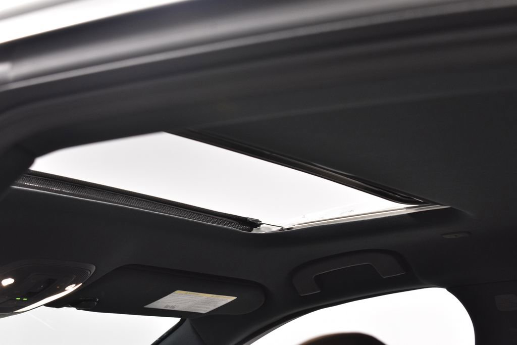 Certified 2025 INFINITI QX55 Luxe w/ Cargo Package image 41