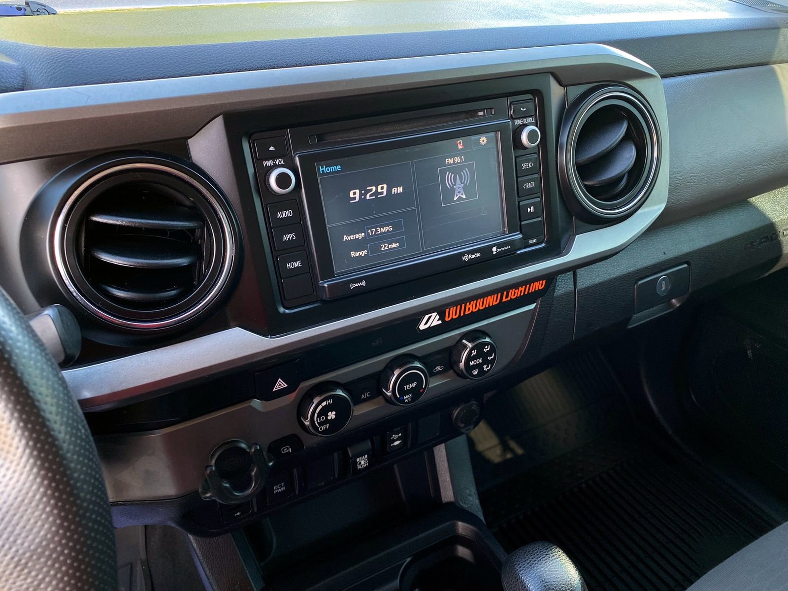 Used 2019 Toyota Tacoma SR5 image 20