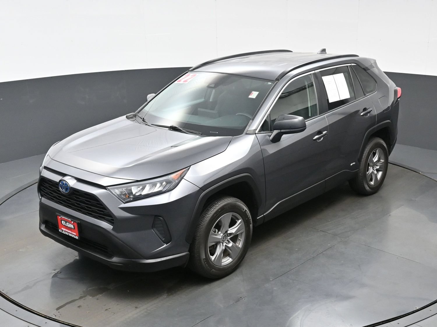 Used 2022 Toyota RAV4 LE AWD/4WD image 34