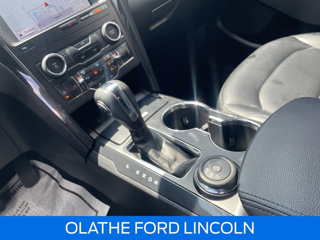 Certified 2019 Ford Explorer XLT w/ Equipment Group 202A AWD/4WD image 28