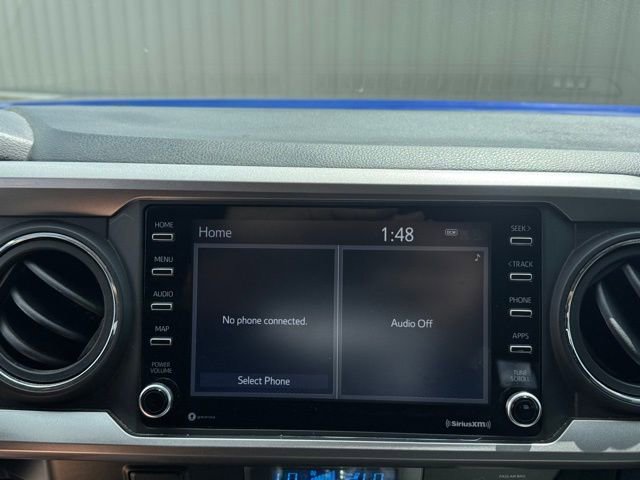 Used 2022 Toyota Tacoma SR5 RWD image 16