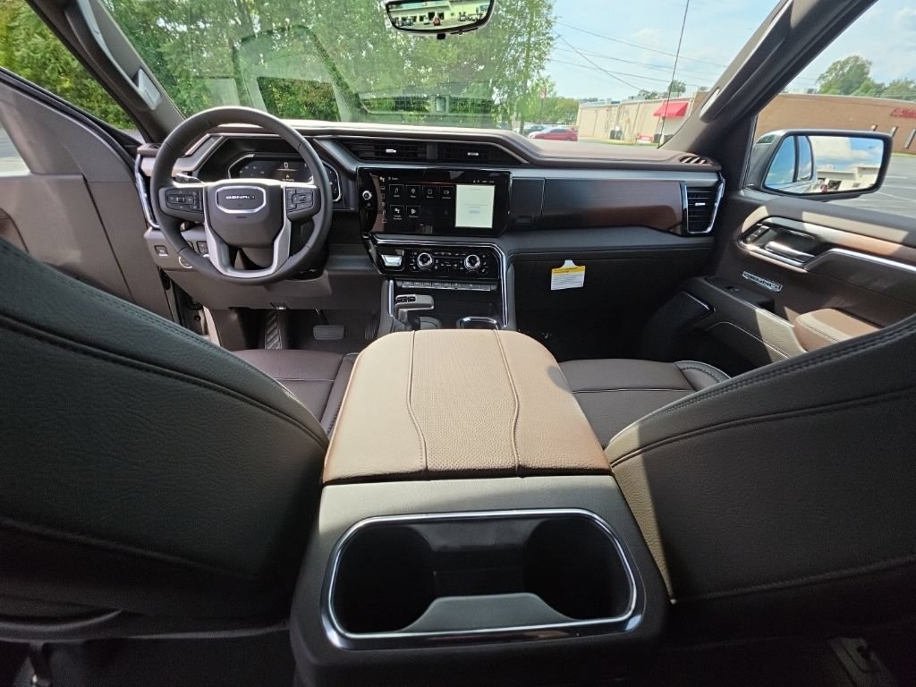 New 2026 GMC Sierra 1500 Denali w/ Denali Reserve Package AWD/4WD image 18