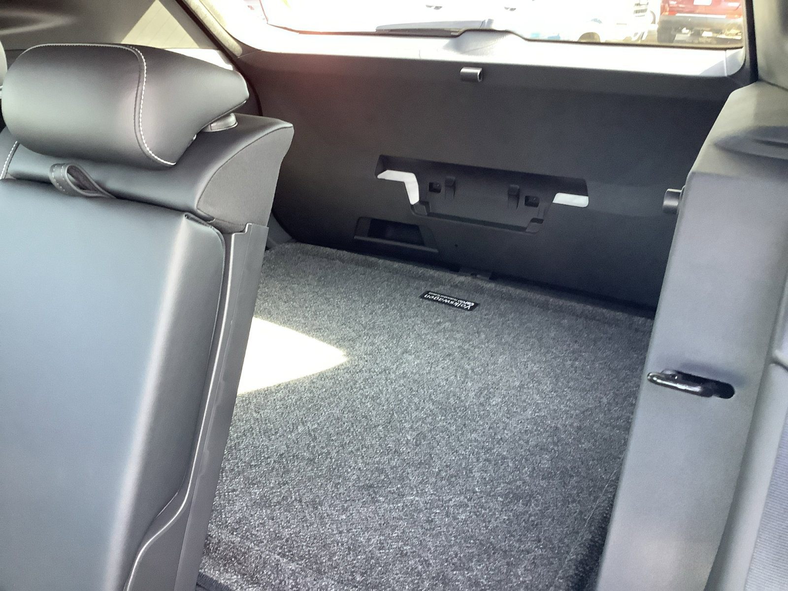 New 2026 Volkswagen Tiguan SE R-Line image 21