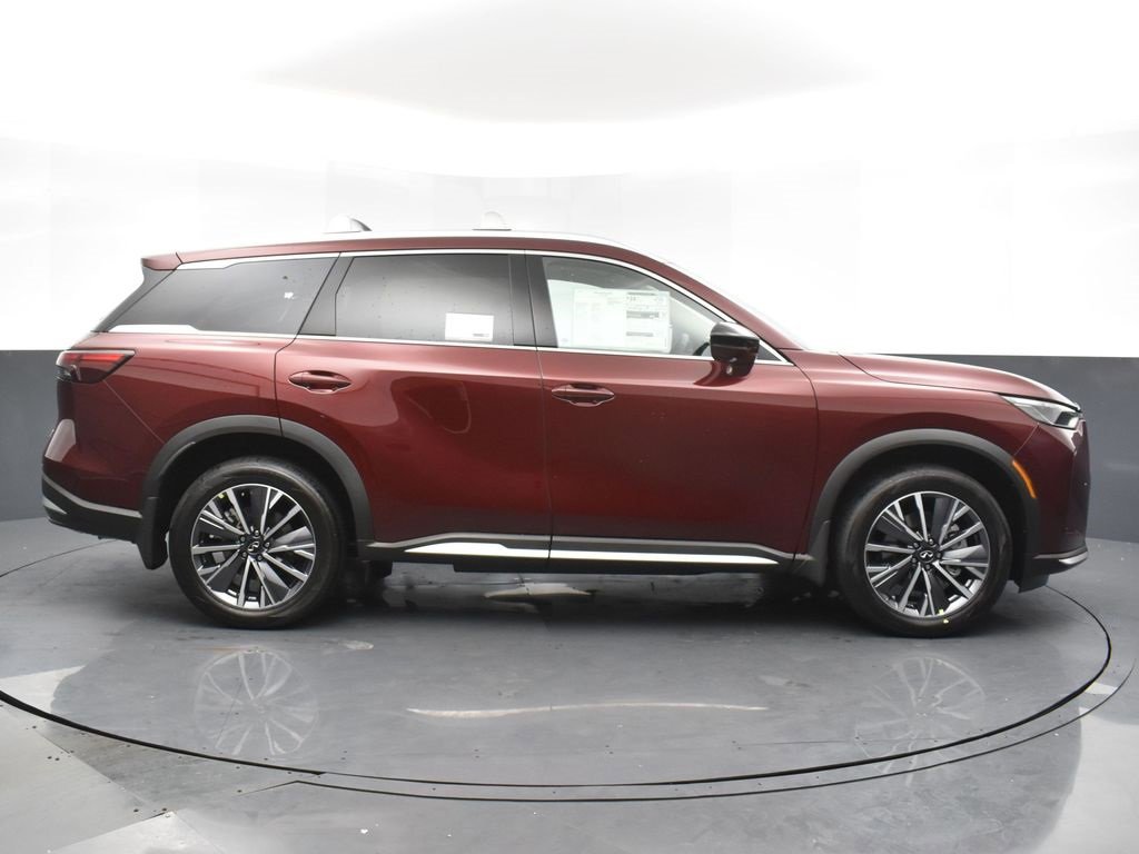 New 2026 INFINITI QX60 Luxe image 4