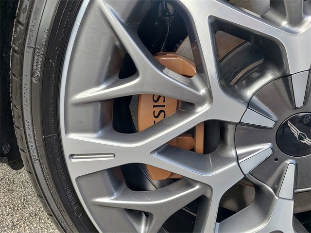 Used 2025 Genesis G90 3.5T image 40