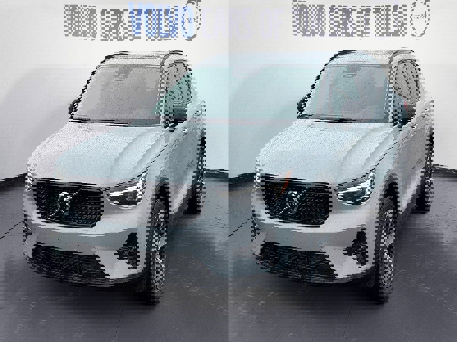New 2026 Volvo XC40 B5 Plus w/ Protection Package Premier