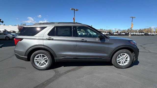 New 2026 Ford Explorer Active w/ Active Comfort Package image 3