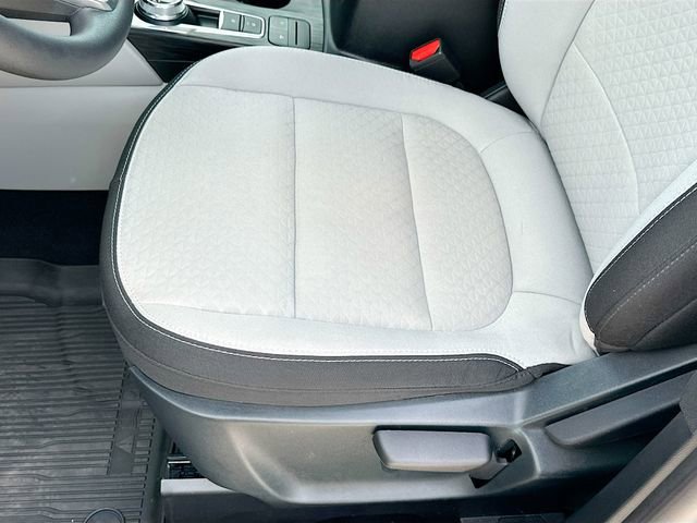 Used 2025 Ford Escape Active image 18