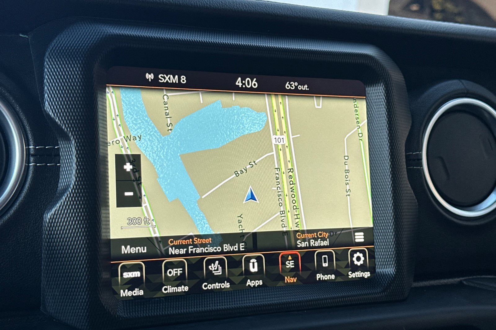 Used 2021 Jeep Wrangler Unlimited Sahara w/ Cold Weather Group image 24