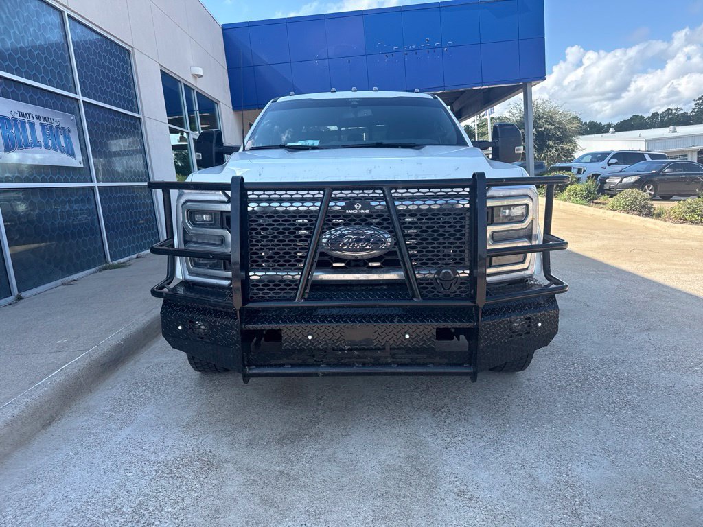 Certified 2026 Ford F450 Platinum w/ FX4 Off-Road Package AWD/4WD image 3