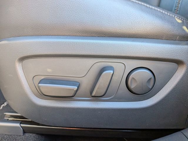 Certified 2025 MAZDA CX-50 AWD 2.5 Hybrid w/ Premium Pkg image 14