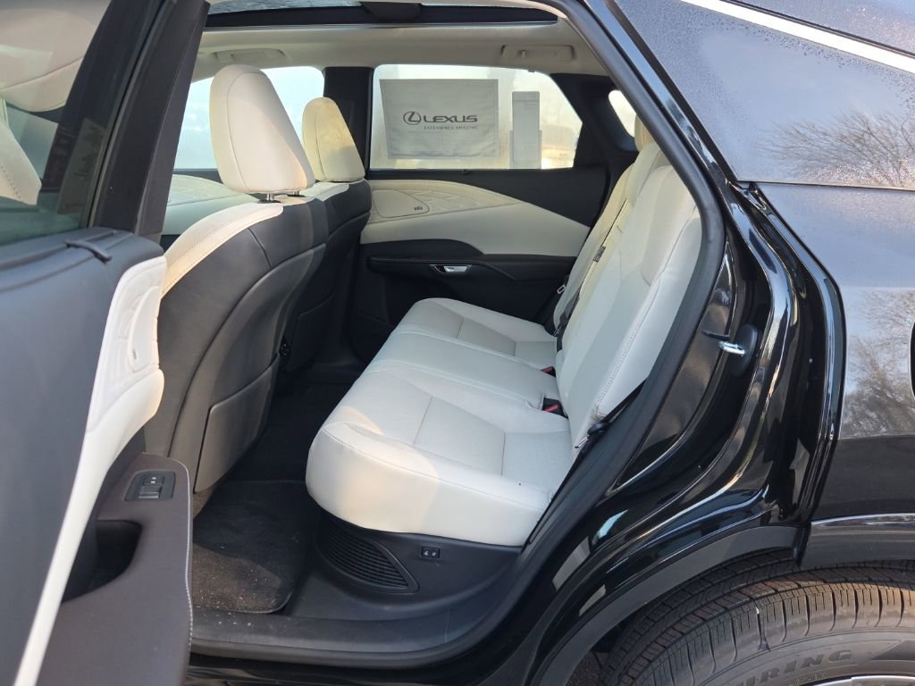 New 2026 Lexus RX 350 image 5