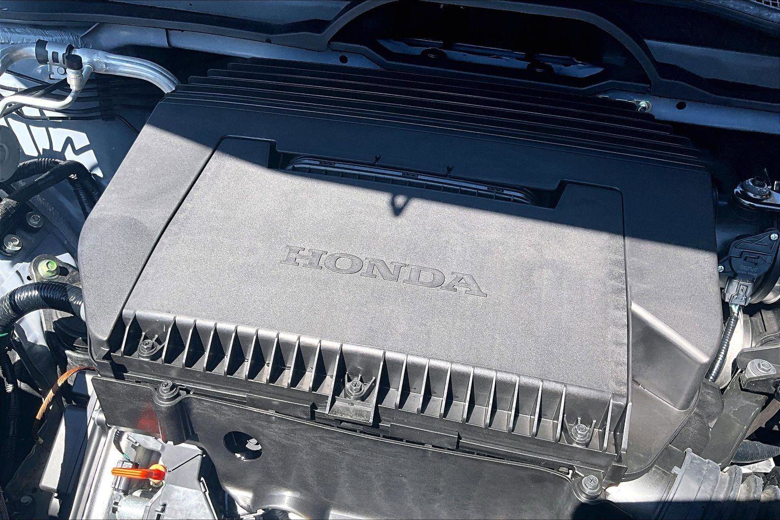 Used 2025 Honda Pilot TrailSport image 36