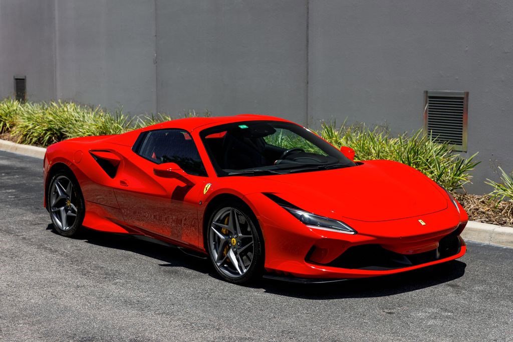 Used 2021 Ferrari F8 Spider RWD image 7