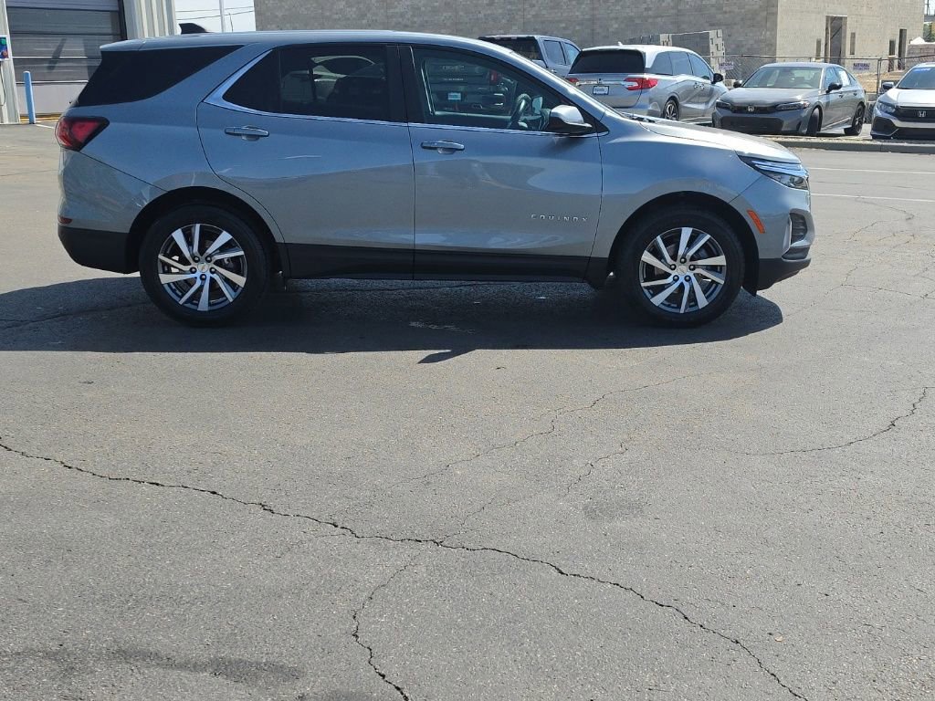 Used 2023 Chevrolet Equinox LT AWD/4WD image 9