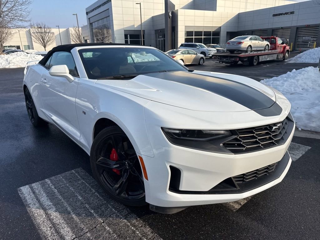 Used 2023 Chevrolet Camaro LT w/ Technology Package image 1