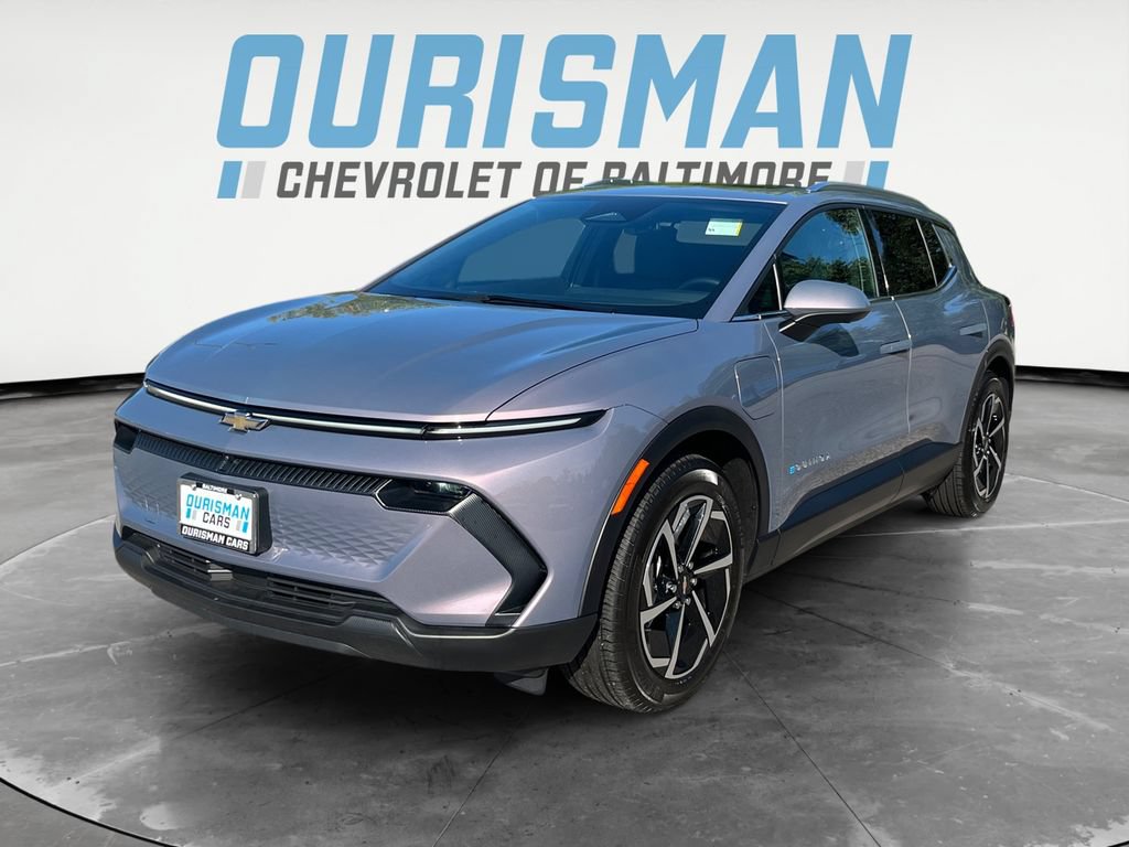Used 2026 Chevrolet Equinox EV LT FWD image 2