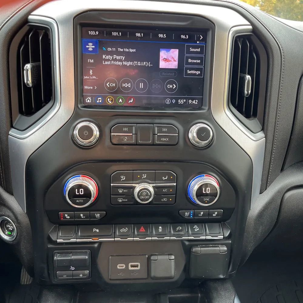 Used 2021 GMC Sierra 2500 SLT w/ SLT Premium Package image 15