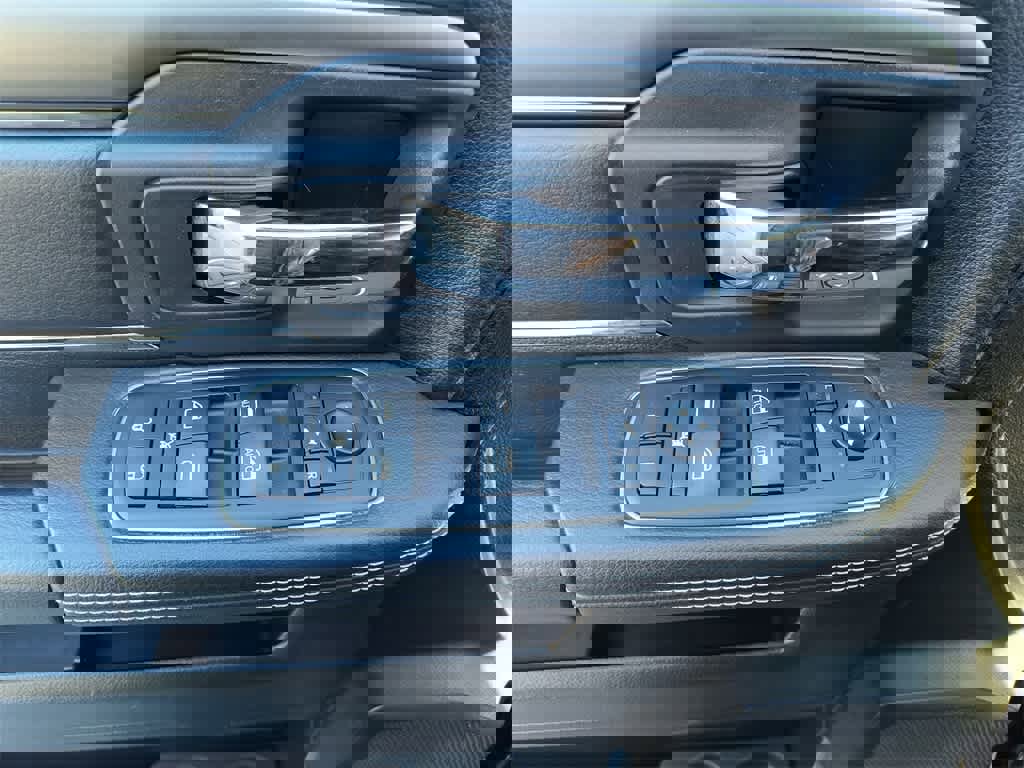 Used 2014 RAM 1500 Sport w/ Sport Premium Group image 13