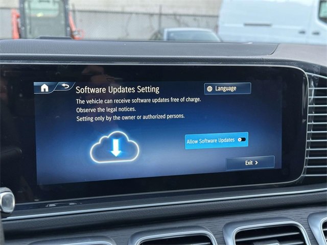 New 2026 Mercedes-Benz GLS 580 4MATIC image 25