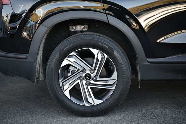 Used 2023 Hyundai Santa Fe SE image 6