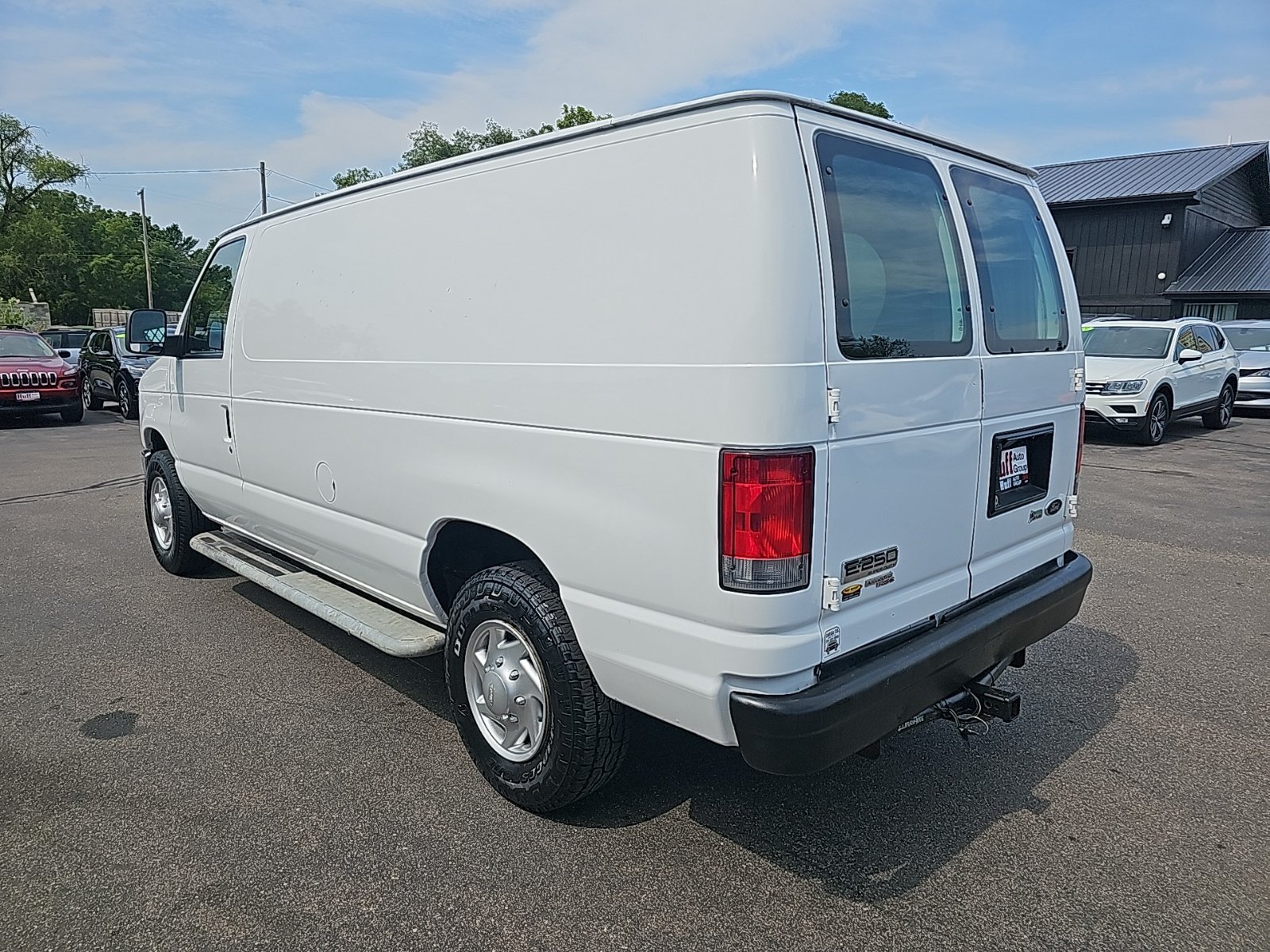 Used 2014 Ford E-250 and Econoline 250 w/ Power Group RWD image 6