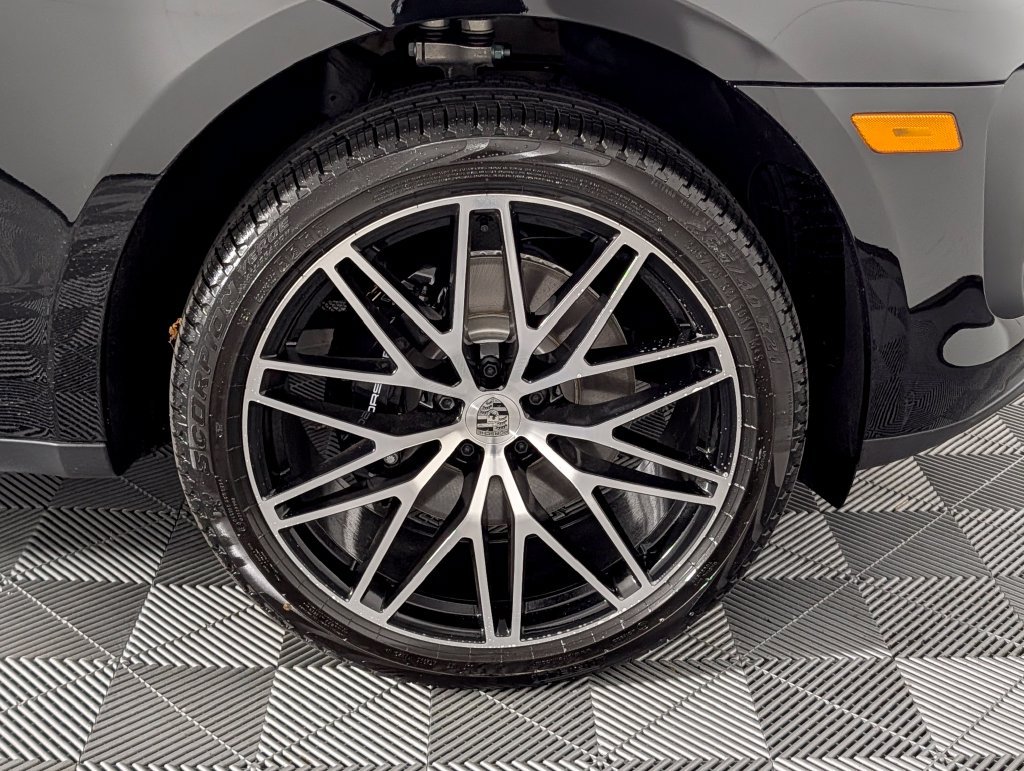 New 2026 Porsche Macan S AWD/4WD image 14