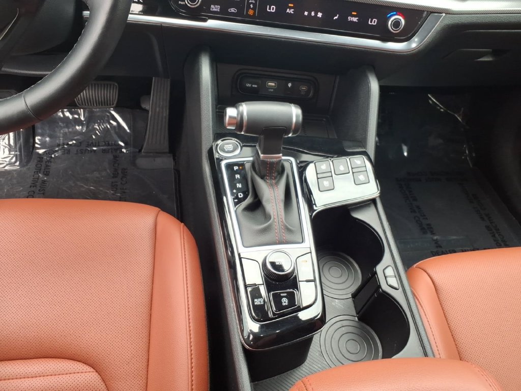 Used 2024 Kia Sportage SX FWD image 19