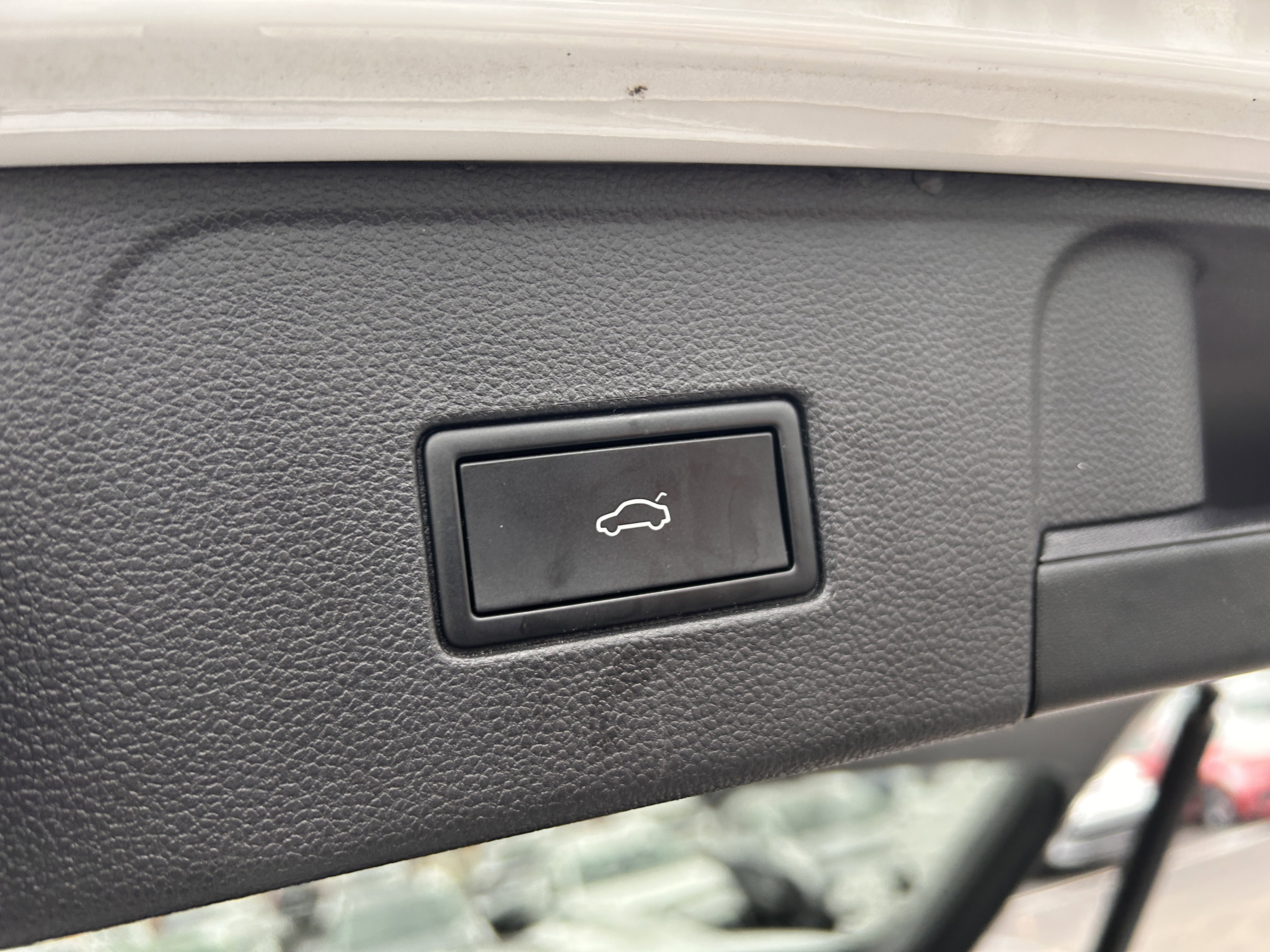 Certified 2023 Volkswagen Atlas SEL image 30