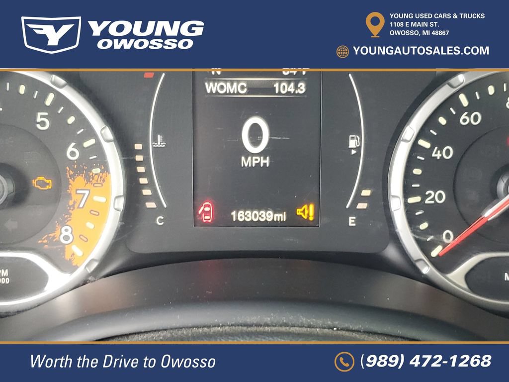 Used 2016 Jeep Renegade 75th Anniversary FWD image 12