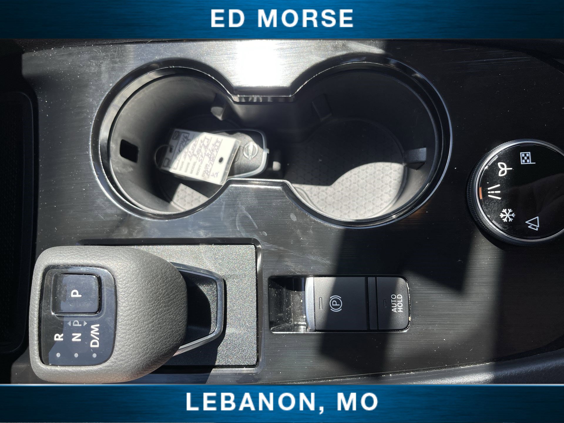 Used 2023 Nissan Rogue SV image 15