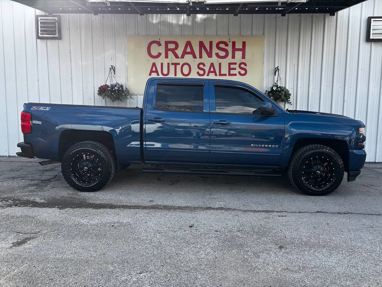 Used 2017 Chevrolet Silverado 1500 LT w/ All Star Edition image 5