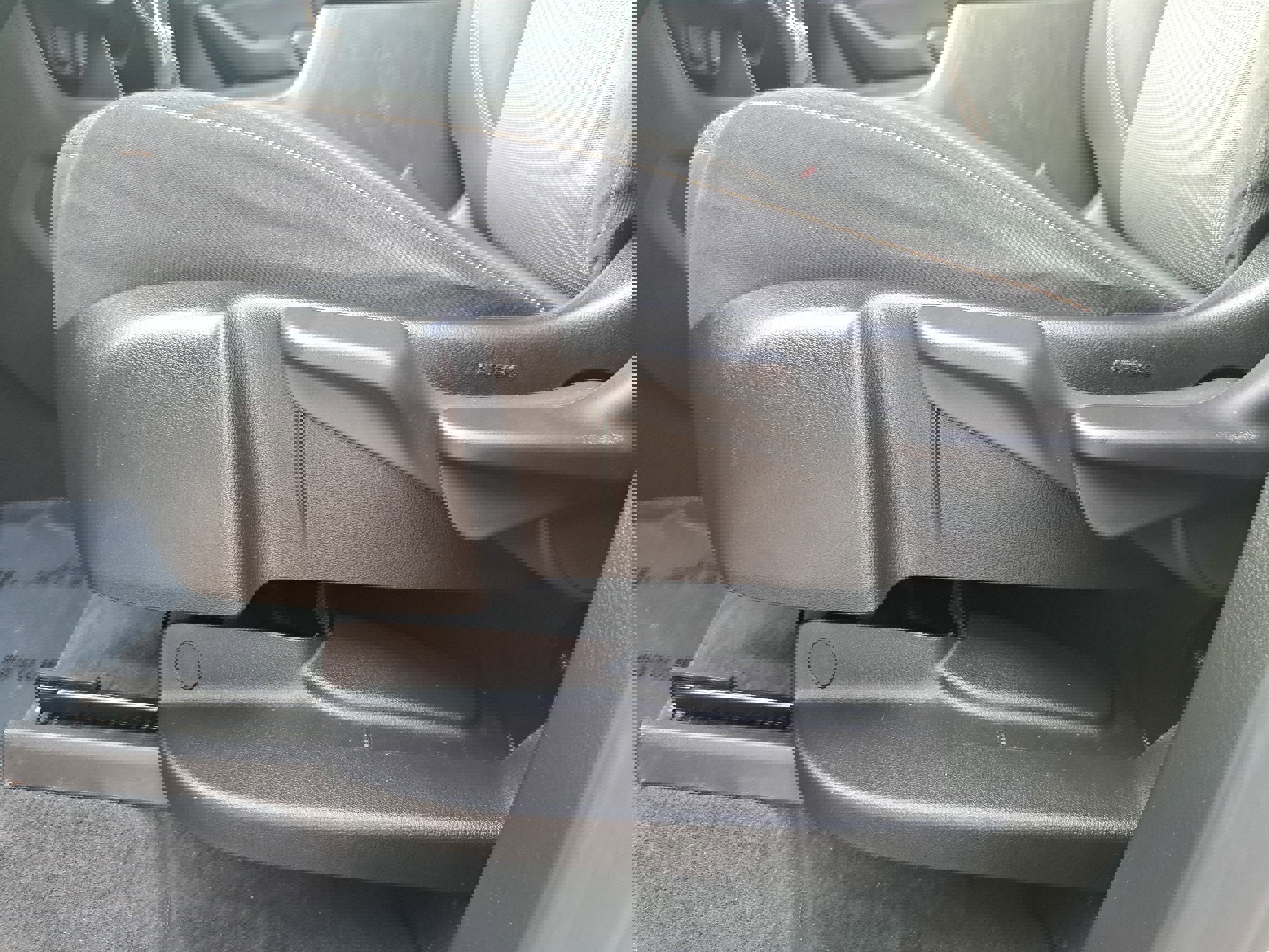 Used 2021 Chevrolet Traverse LS image 27