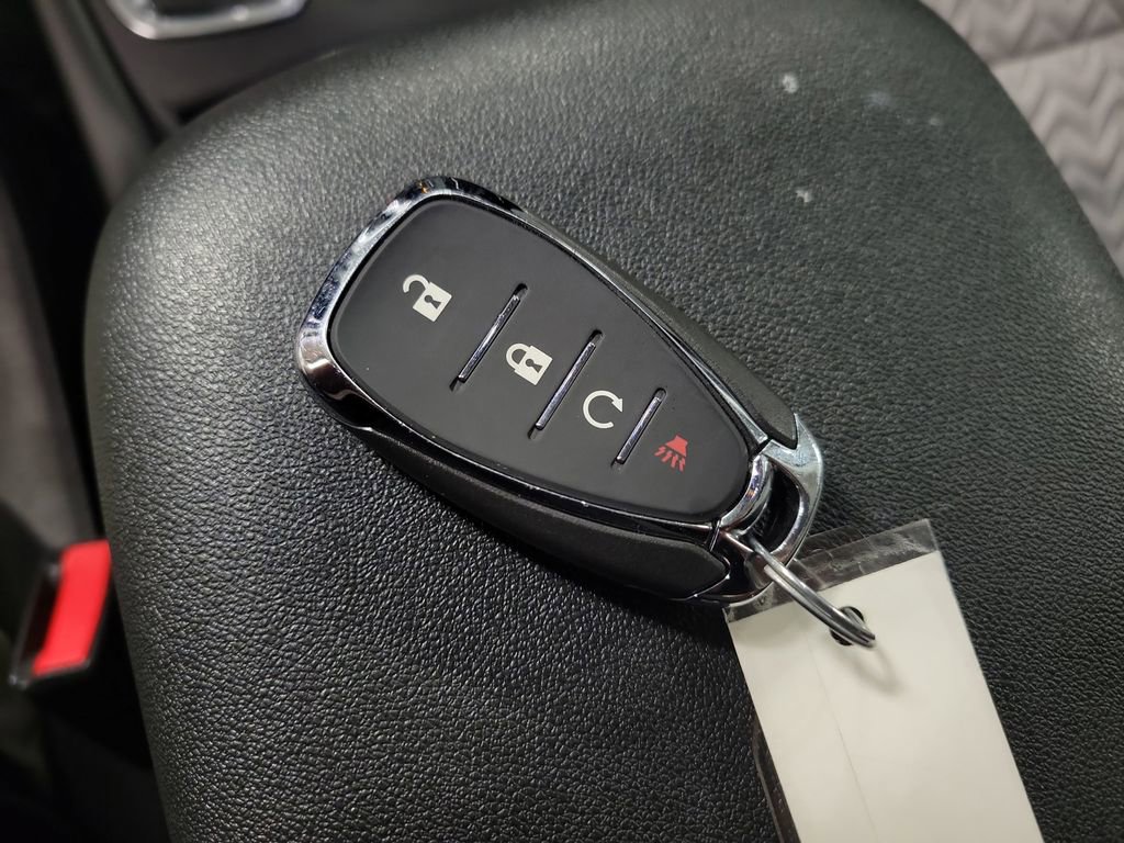 Used 2022 Chevrolet Equinox LS image 15