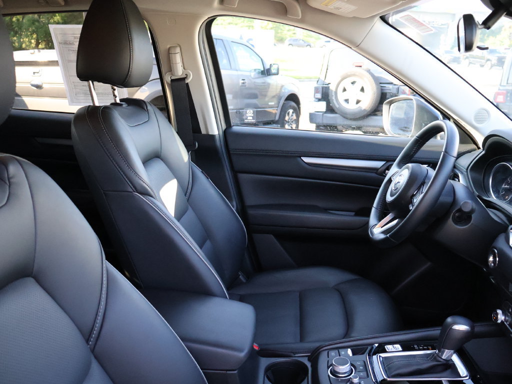 Used 2025 MAZDA CX-5 AWD 2.5 S w/ Select Package image 8