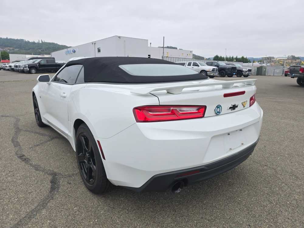 Used 2016 Chevrolet Camaro LT RWD image 16