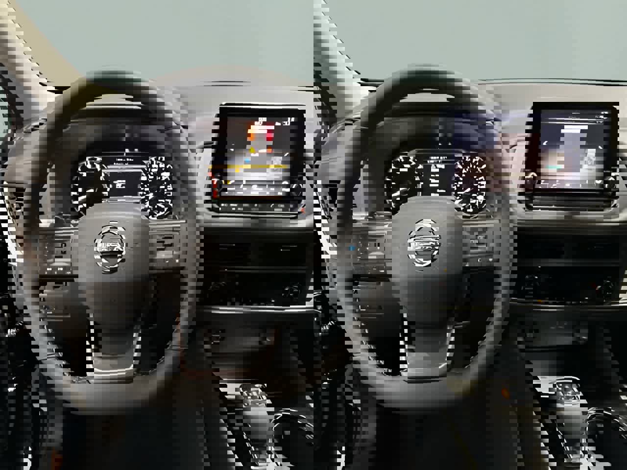 Used 2025 Nissan Rogue SV image 28