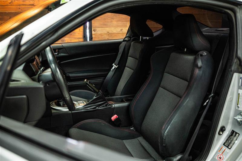 Used 2014 Subaru BRZ Premium w/ Popular Package #1B RWD image 8
