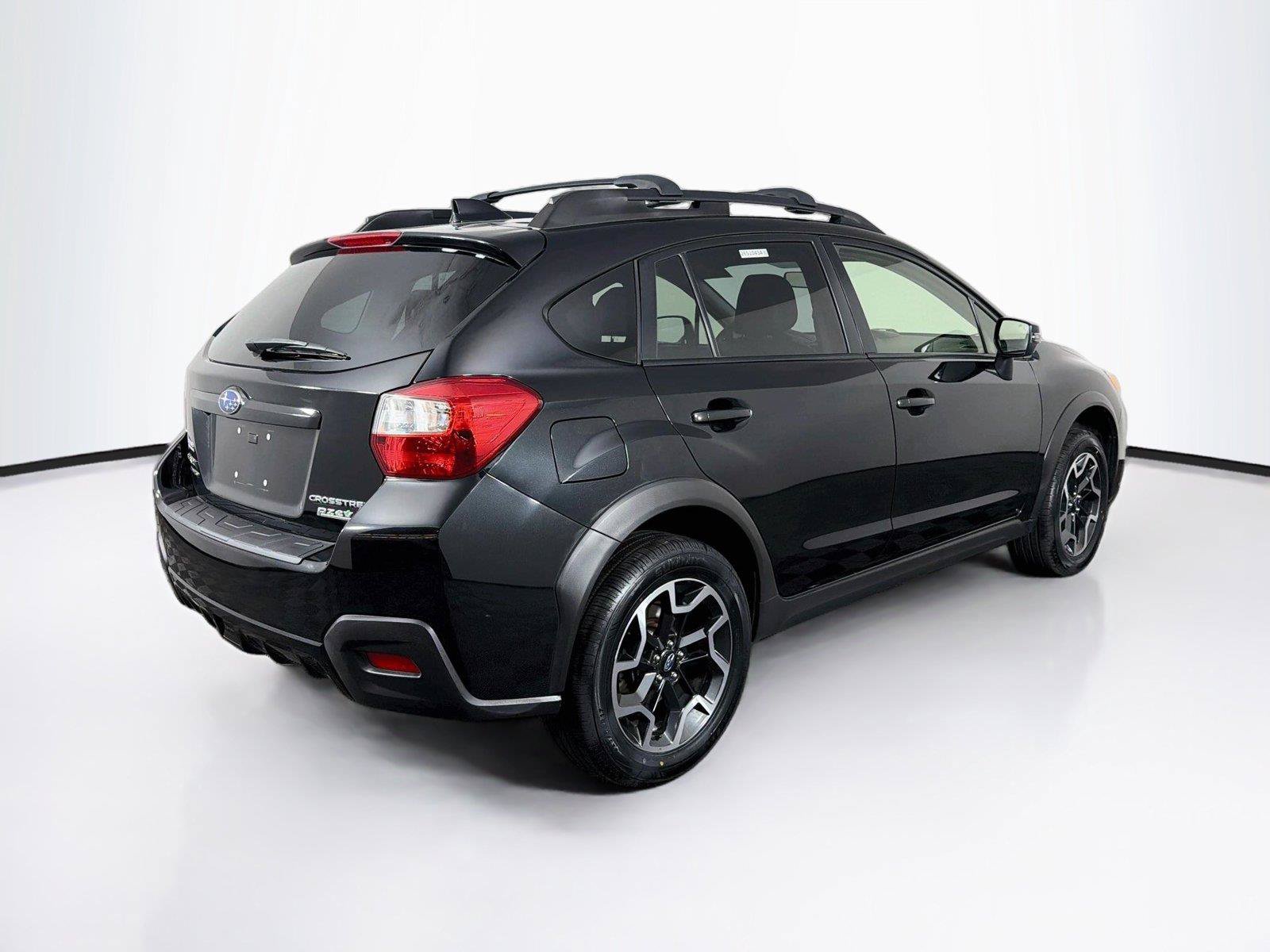 Used 2016 Subaru Crosstrek 2.0i Limited AWD/4WD image 11