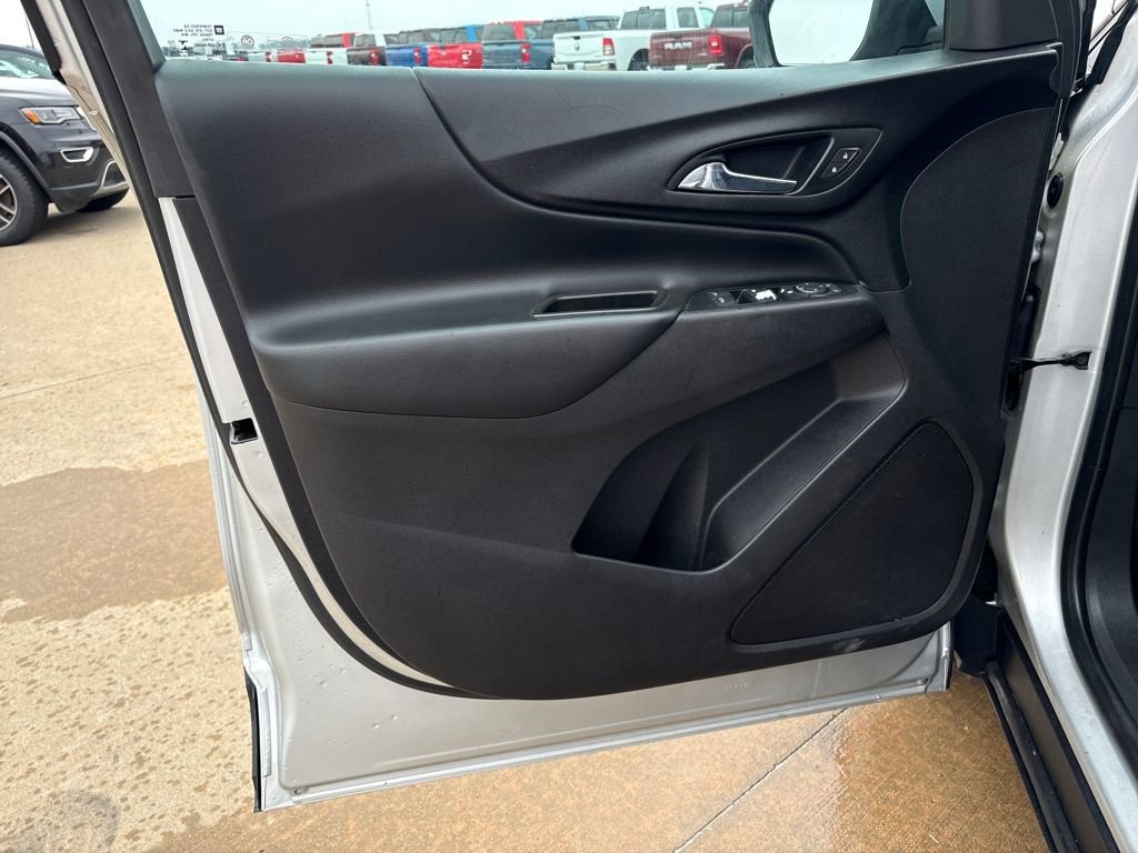 Used 2020 Chevrolet Equinox LT image 15