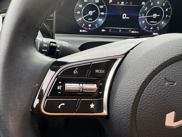 Certified 2024 Kia Seltos S image 21
