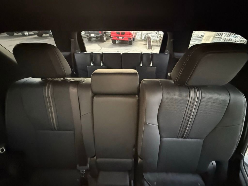 Used 2025 Toyota 4Runner Limited image 11