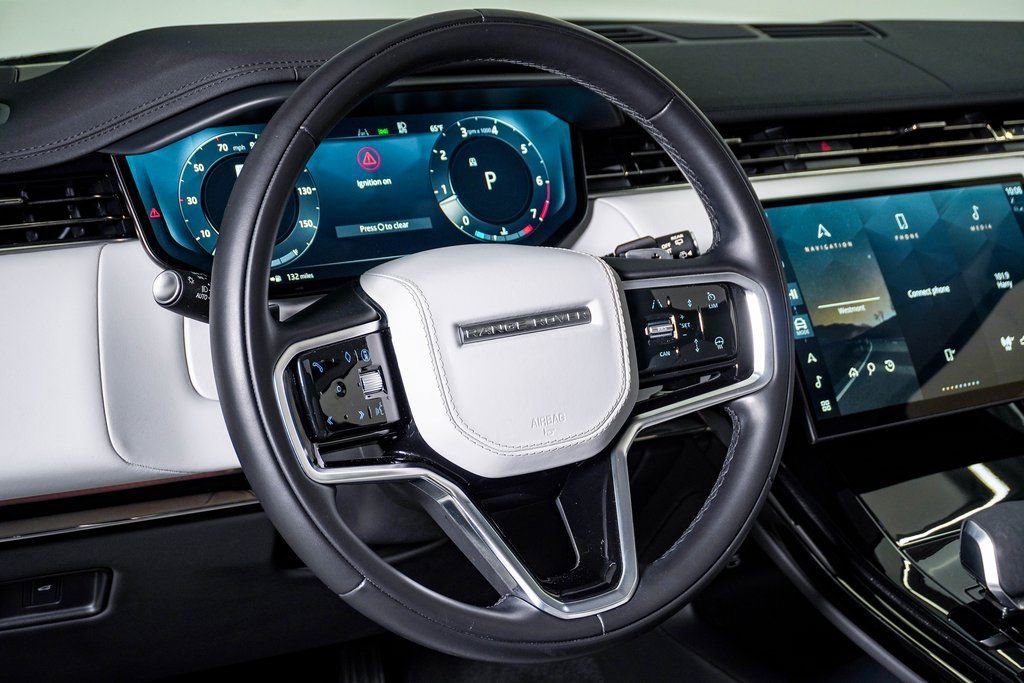 Used 2024 Land Rover Range Rover Sport SE image 20