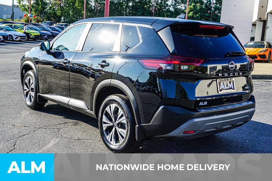 Used 2023 Nissan Rogue SV FWD image 4