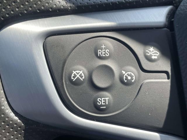 Used 2023 GMC Acadia SLE w/ Driver Convenience Package FWD image 23