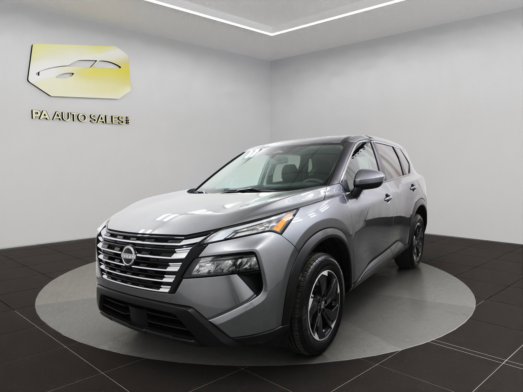 Used 2024 Nissan Rogue SV image 3