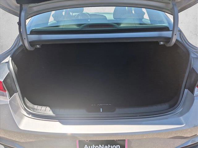 Used 2023 Hyundai Elantra SEL w/ Convenience Package FWD image 14