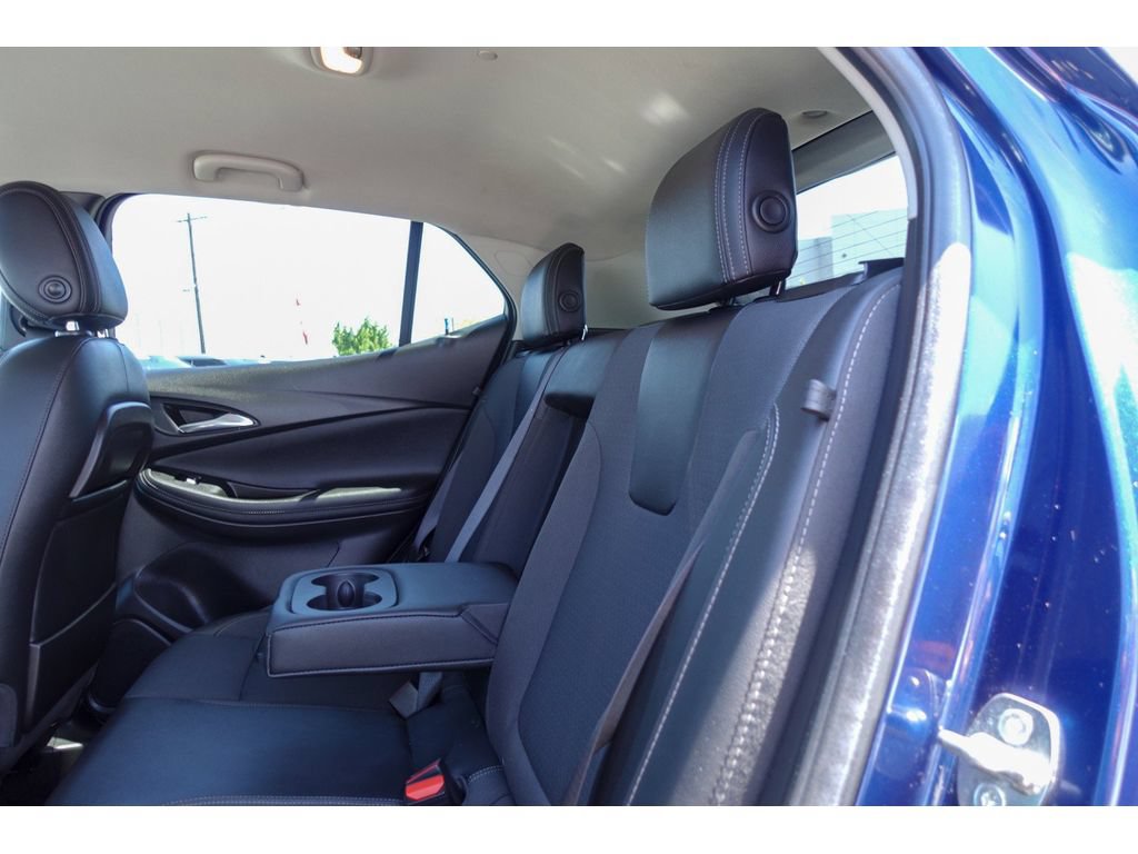 Used 2022 Buick Encore GX Select AWD/4WD image 22