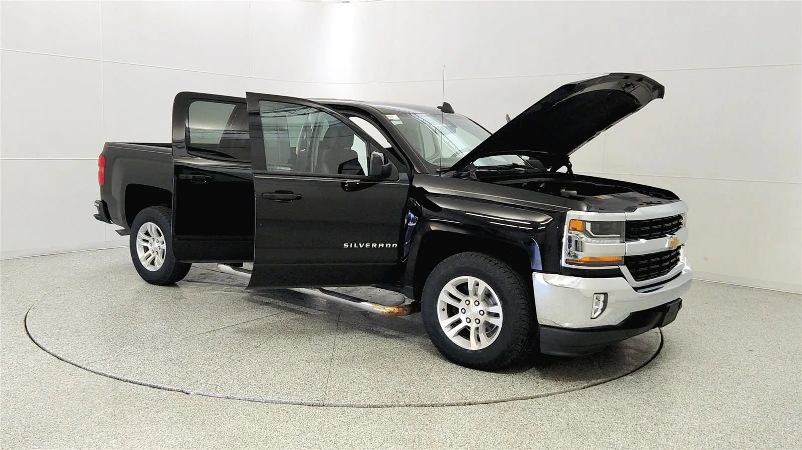 Used 2017 Chevrolet Silverado 1500 LT w/ All Star Edition RWD image 9