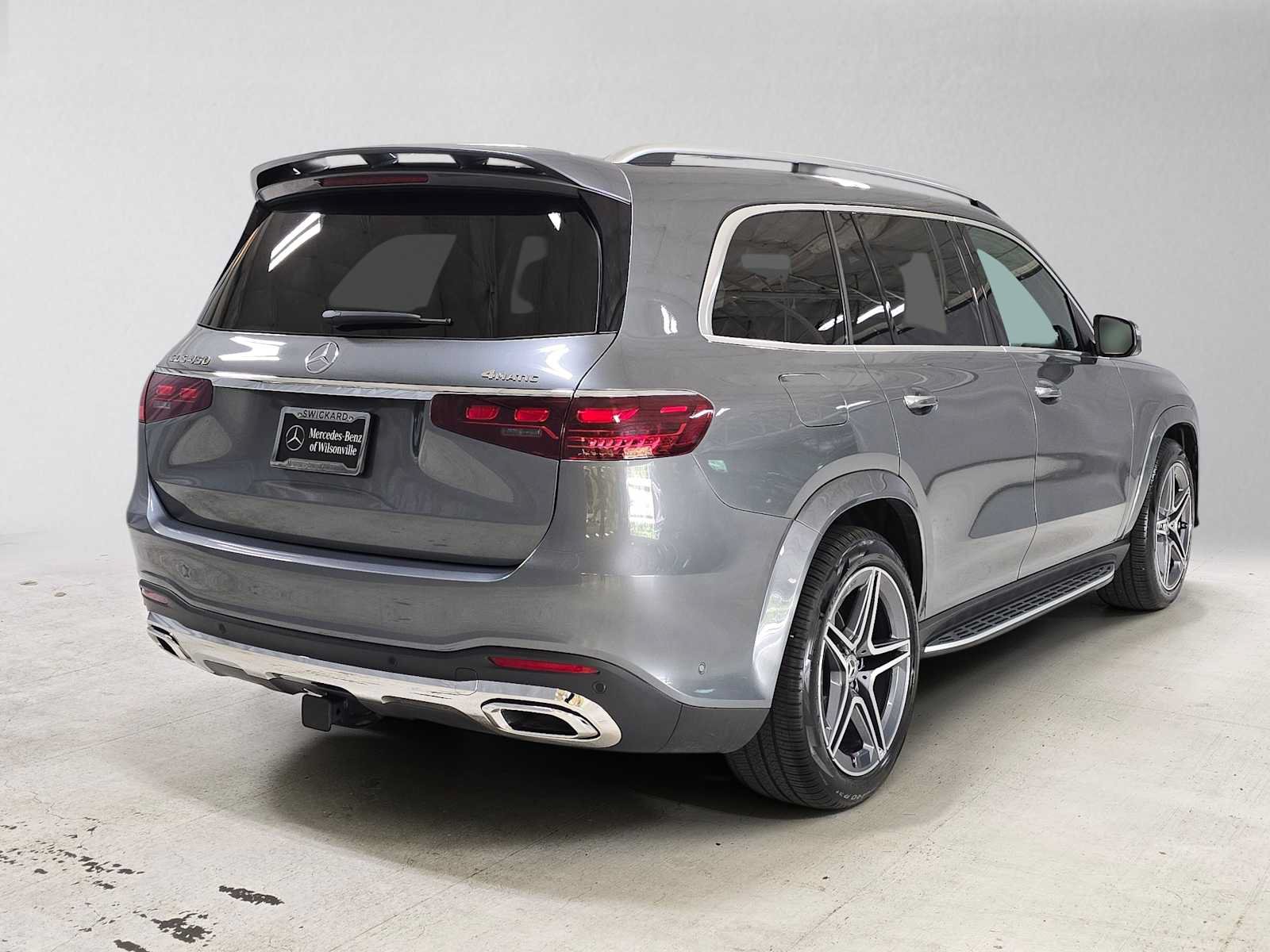 Used 2026 Mercedes-Benz GLS 450 4MATIC image 3